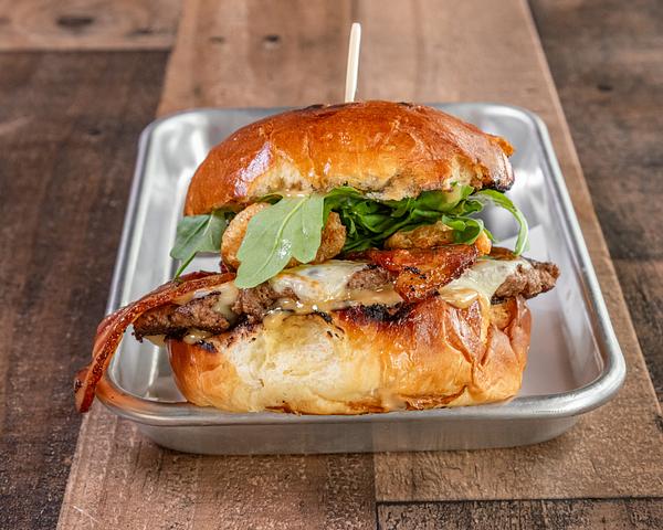 Topside Tavern - American Restaurant & Bar