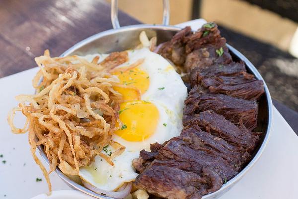 The Backyard Grub n' Brews