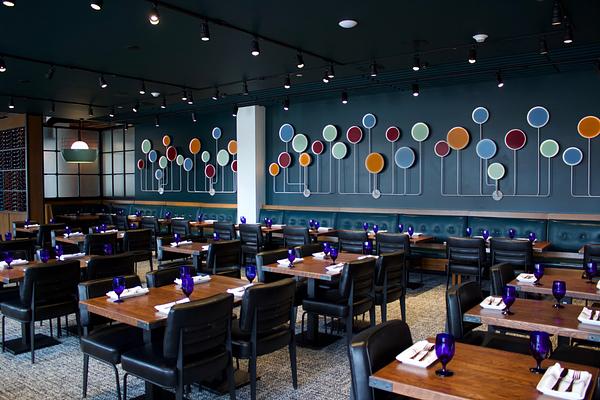 Palette Bar & Grill